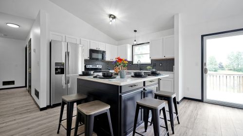 362 Green Apple Pl, Pataskala OH  43062-7457 exterior