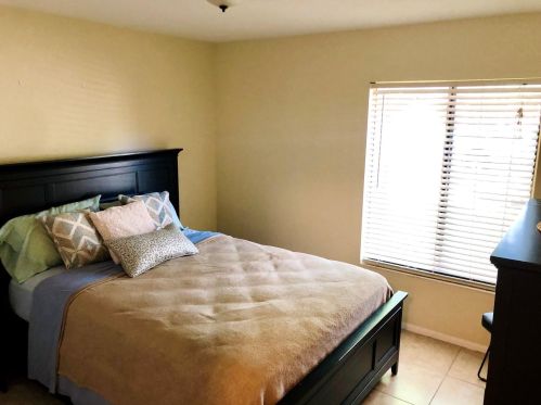 312 Sir Lawrence Dr, Sanford FL  32773-5914 exterior