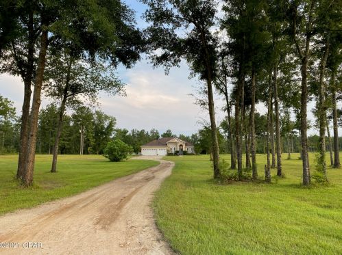 6137 Sylvania Pines Way, Greenwood, FL 32443-7001