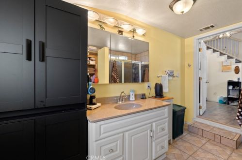 625 8th St, San Bernardino CA  92410-2916 exterior