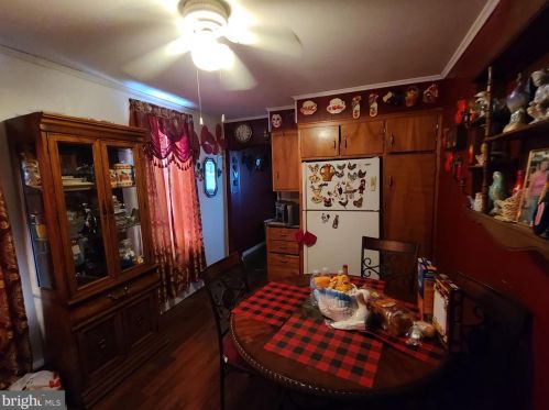 411 Morris Ave, Trenton NJ  08611-3665 exterior