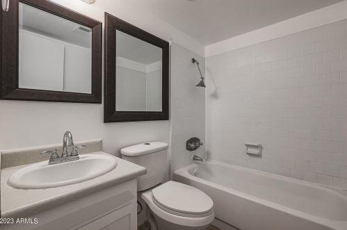 5911 Dailey St, Glendale AZ 85306-4022 exterior