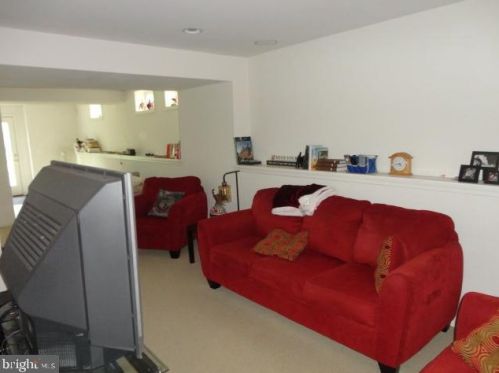 353 Harper Dr, Madison Mills VA  22960-1447 exterior