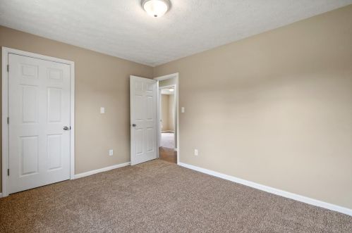 432 Thorne Ave, Wilmington OH  45177-1222 exterior