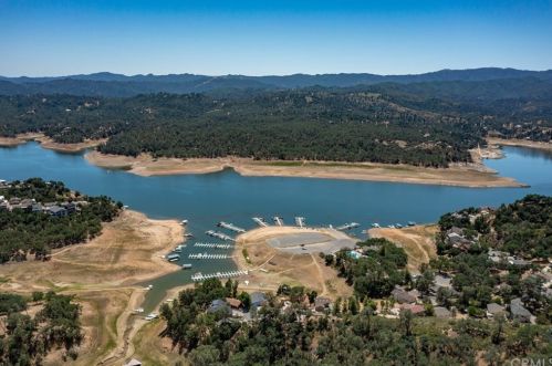 2178 Ridge Rider Rd, Lake Nacimiento CA  93426-9605 exterior