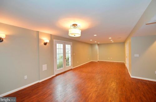 153 Amalfi Ct, Purcellville VA  20132-5816 exterior