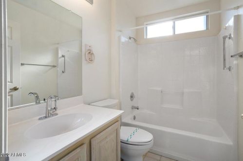 20003 Greenview Dr, Sun City AZ  85375-5580 exterior