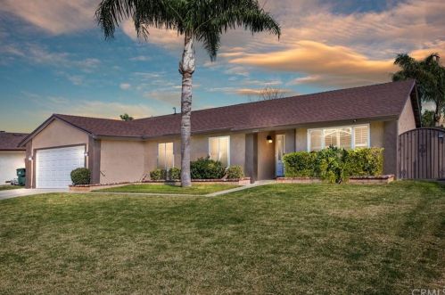 2921 Meadowbrook Pl, Ontario, CA 91761-7247