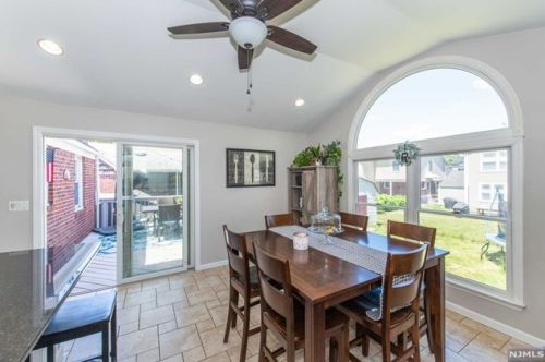129 Philip Ave, Elmwood Park NJ  07407-2136 exterior