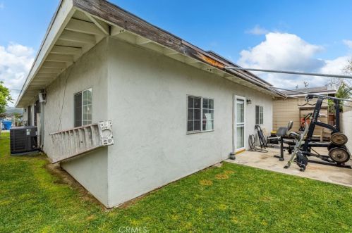 548 Tiajuana St, San Bernardino CA  92411-2528 exterior