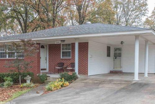 1009 Wildwood Ave, North Little Rock, AR 72120-5524