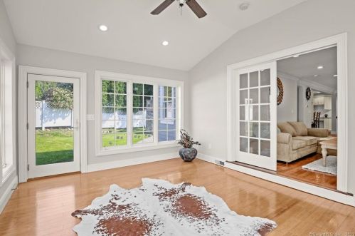 26 Bonheur Rd, Bridgeport CT  06611-3404 exterior