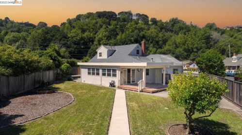 2322 Olinda Ct, Pinole CA  exterior