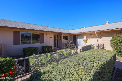 15670 Lake Forest Dr, Sun City, AZ 85351