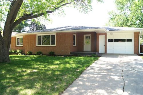 1321 1st St, Tamora, NE 68434-1226