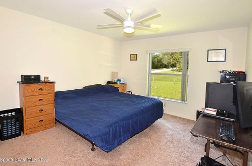 7715 95th Ct, Vero Beach FL  32967-3828 exterior