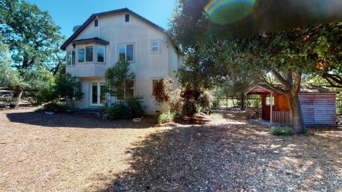 970 Stonecastle Ln, Santa Rosa CA  95405-5513 exterior