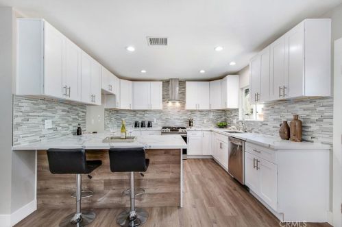 11443 Dicky St, Whittier CA  90606-2326 exterior