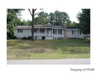 4415 Wavetree Dr, Fayetteville, NC 28306-2365