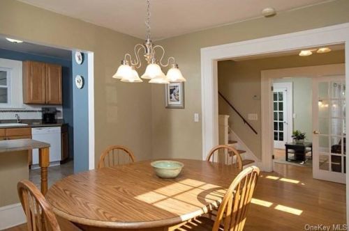 2 Randolph Ave, Poughkeepsie NY  12603-3312 exterior