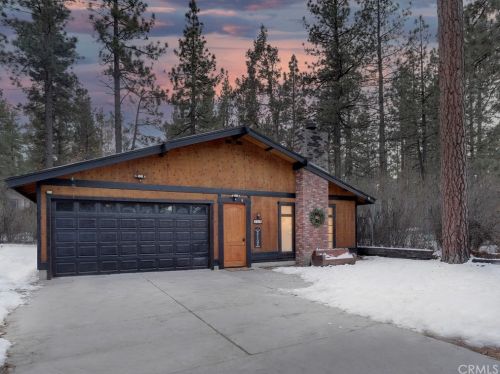 328 Big Bear Blvd, Big Bear City CA  92314 exterior