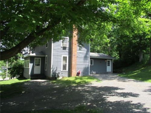 4356 Lower Court St, Geneseo, NY 14454-1004