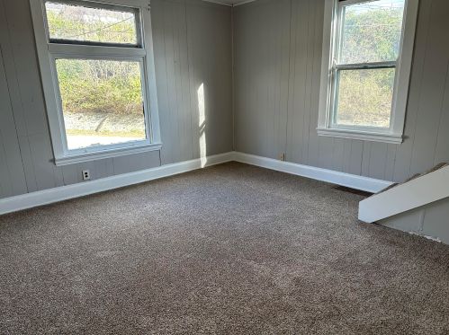 37 River Rd, Newport KY  41075-2317 exterior