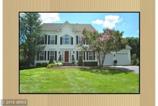 2619 Meadow Hall Dr, Herndon, VA 20171-2912