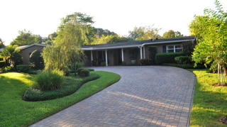 1820 Santa Maria Pl, Orlando, FL 32806-1448