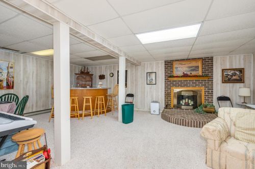 3153 Engle Molers Rd, Harpers Ferry WV  25425-5365 exterior