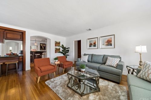 4330 Theresa St, Long Beach CA  90814-1334 exterior