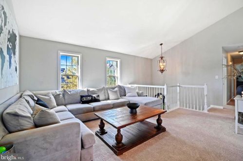 340 Wimbleton Way, Red Lion PA  17356-8292 exterior