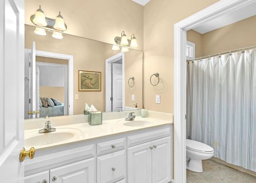 185 River Wind Dr, North Augusta SC  29841-6800 exterior