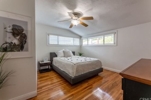 2845 Iroquois Ave, Long Beach CA  90815-1509 exterior
