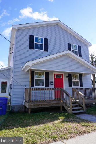 118 Fleming St, Harrington, DE 19952-1145