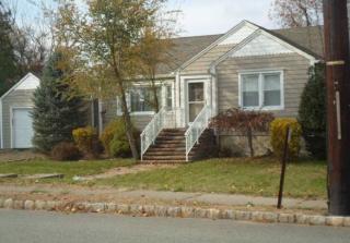 57 Hollywood Ave, Fairfield, NJ 07004-1201
