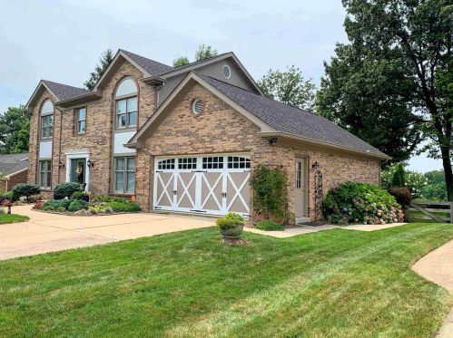 9221 Tranquility Dr, Florence KY  41042-9694 exterior