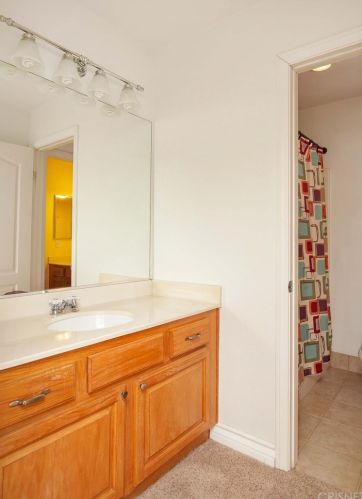 42320 Aaron Ct, Lancaster CA 93536-1266 exterior