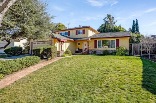 1036 Fernleaf Dr, Sunnyvale, CA 94086-8216