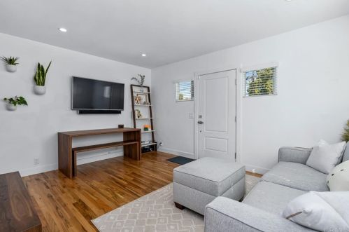 3075 Polk Ave, San Diego CA 92104-2026 exterior