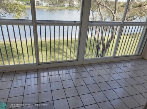 13001 15th Ct, Hollywood FL  33027-2437 exterior