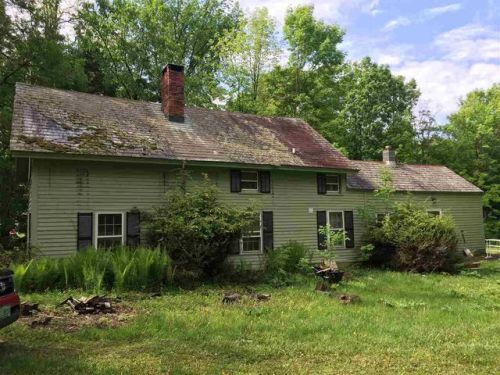 177 Eaton Hl, Castleton, VT 05735-9601