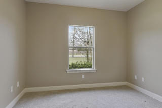 305 Brown Thrasher Loop, Madisonville, LA 70447-3035