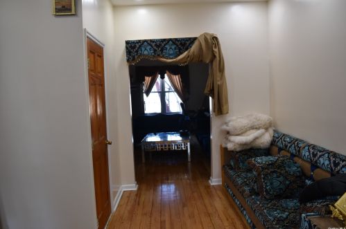 91-22 96th St, Jamaica, NY 11421-1725