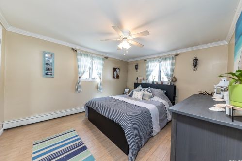 139 Baisley Ave, East Rockaway NY  11518-1823 exterior