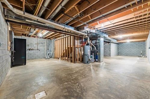 226 Tacoma Ave, Latrobe PA  15650-1237 exterior