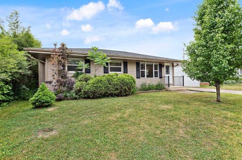 5915 63rd St, Kenosha, WI 53142-1219
