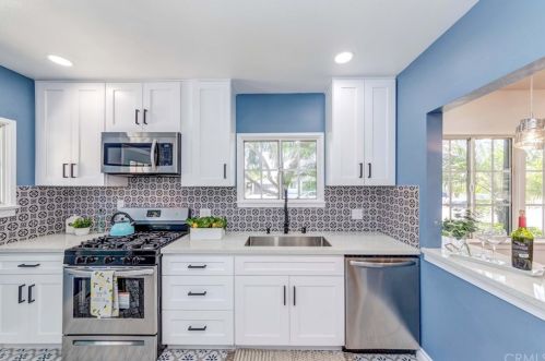 10307 Park St, Bellflower CA  90706-6028 exterior