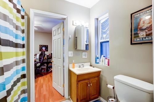 2933 Feltz Ave, Cincinnati OH  45211-4923 exterior