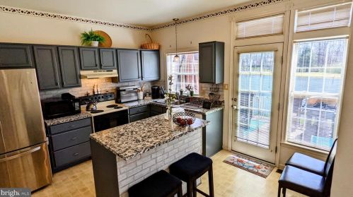 4102 Brookside Ct, Molino PA  17961-9315 exterior